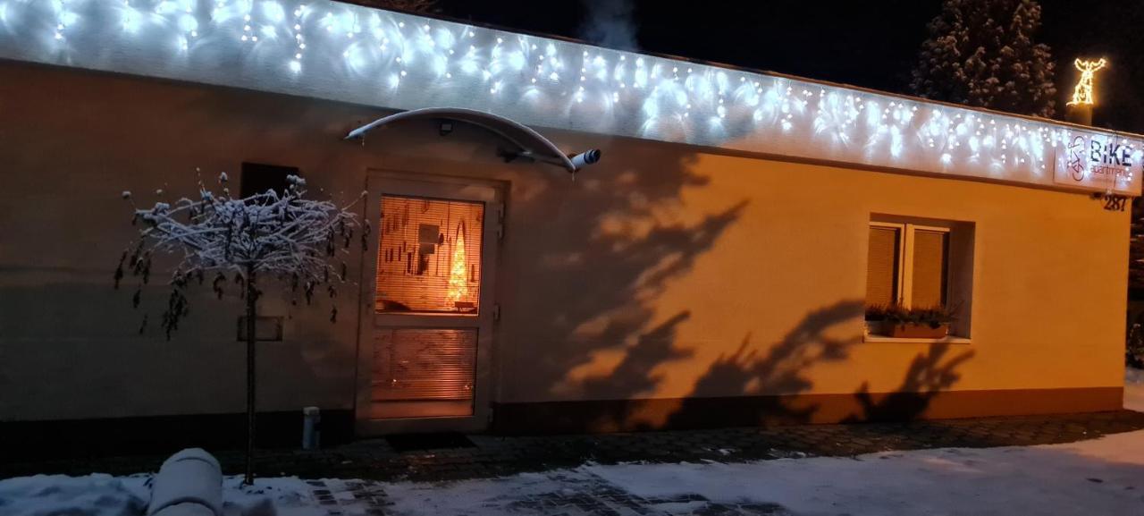 Bike Apartments 3 Hodruša エクステリア 写真